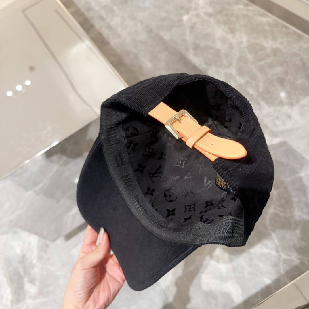 Louis Vuitton Caps